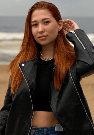 Надя Михеева - Астролог